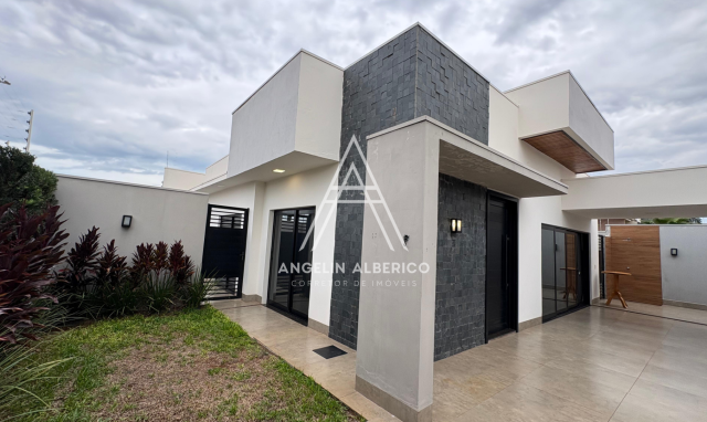 Casa a Venda Mobiliada no Jardim Atlântico em Cianorte PR