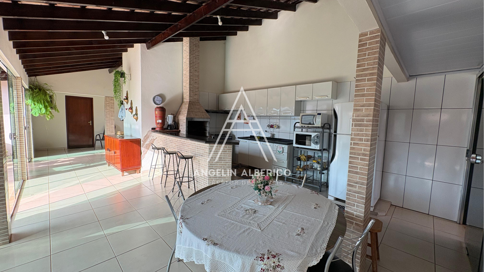 Casa a Venda na Zona 06 em Cianorte PR