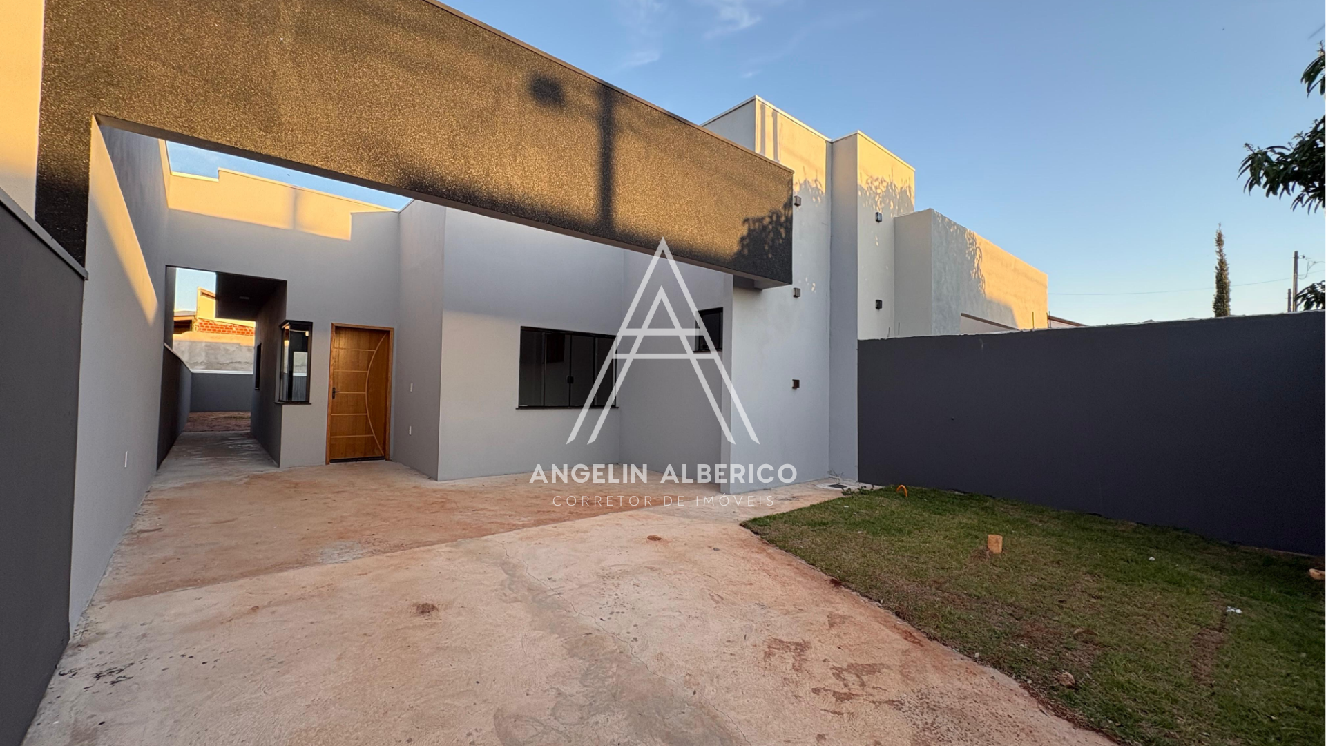 Casa a Venda No Jardim Mega Park em Cianorte PR