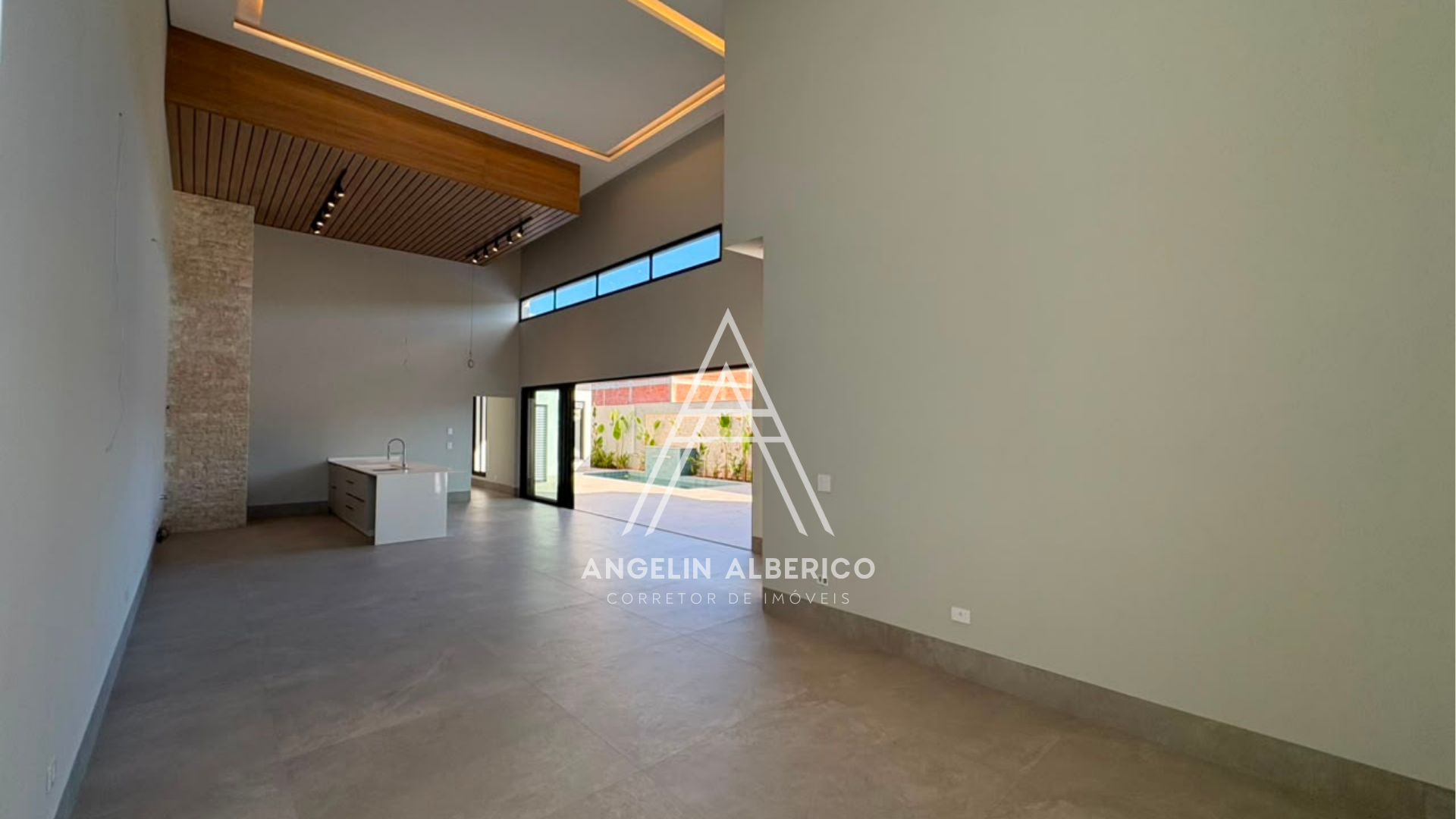 Casa de Alto Padrão no Condomínio Resort Forest Hill em Cianorte PR