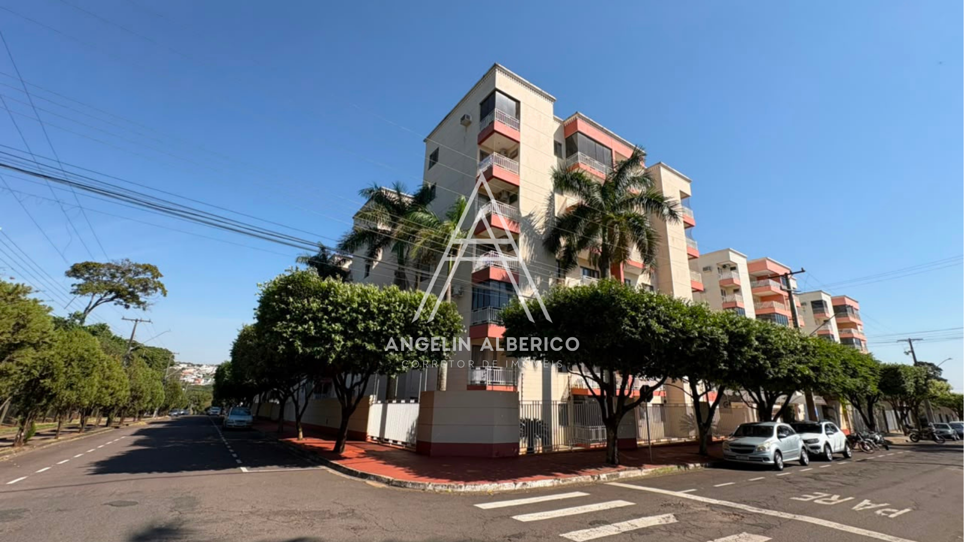 Apartamento a Venda no Edifício Bellagio em Cianorte PR