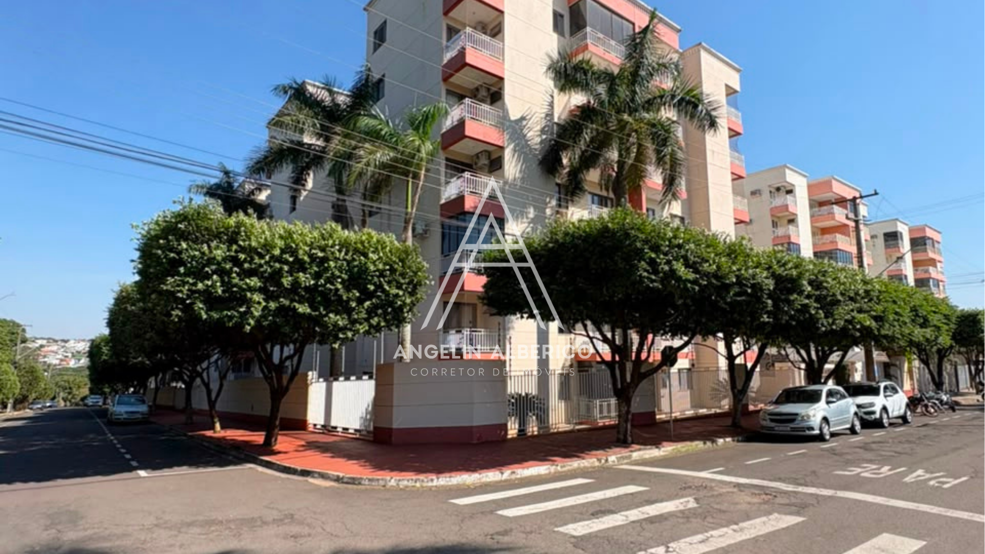 Apartamento a Venda no Edifício Bellagio em Cianorte PR