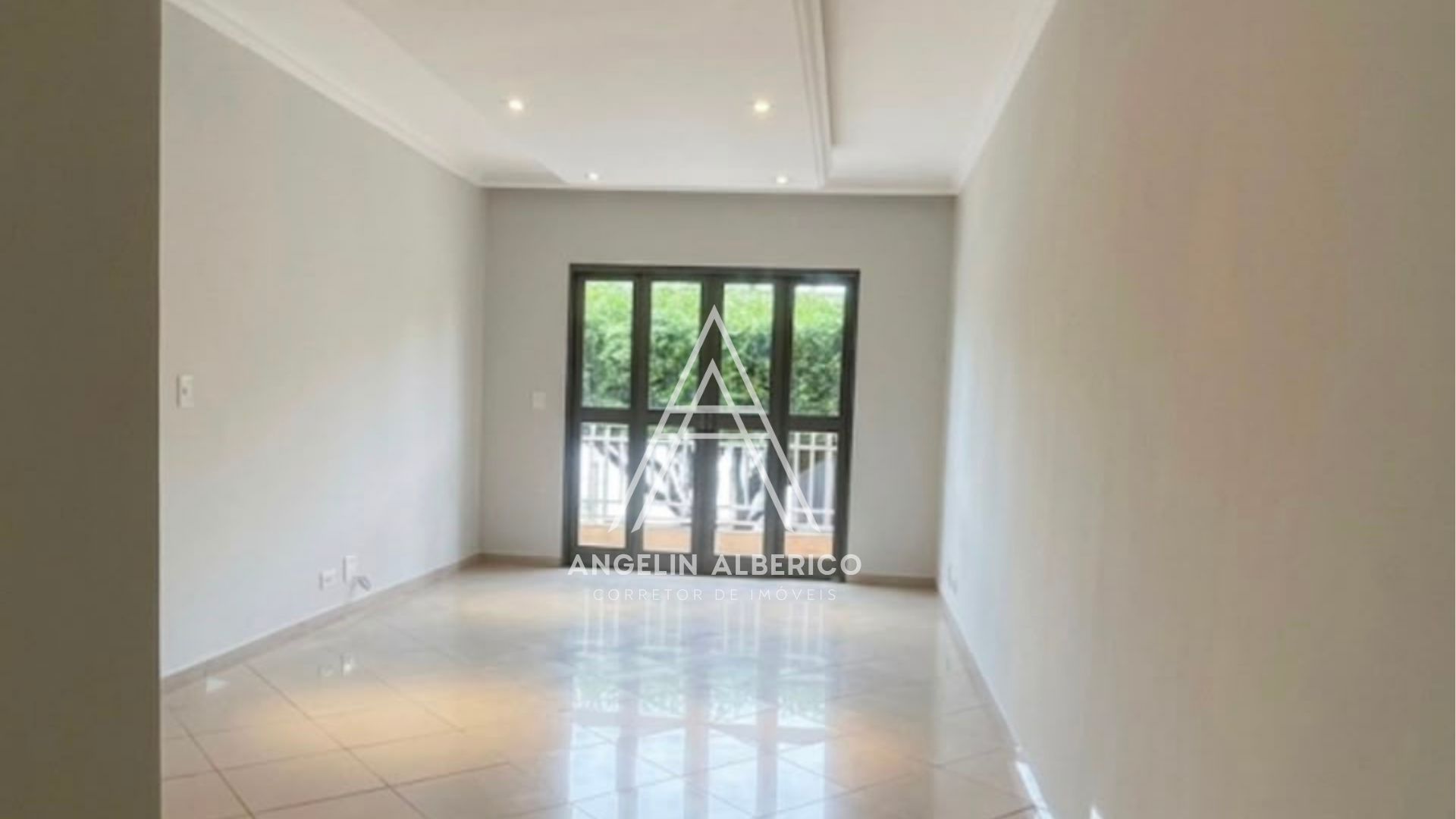 Apartamento a Venda no Edifício Bellagio em Cianorte PR