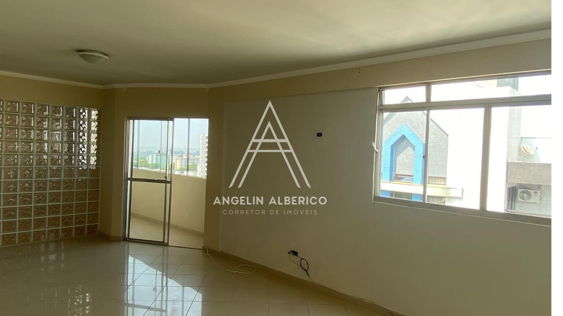 Belíssimo Apartamento, no Centro de Cianorte