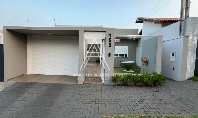 Casa a Venda no Jardim Botânico