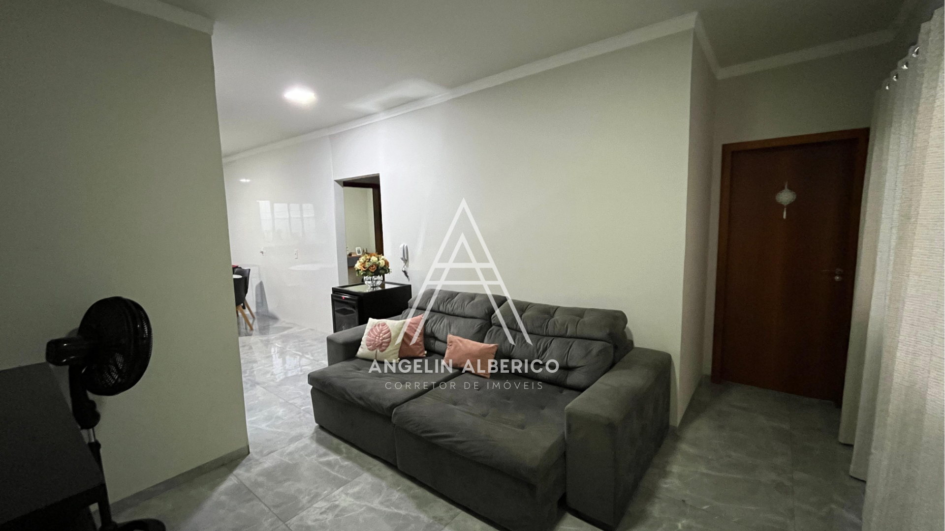Casa a Venda no Jardim Botânico