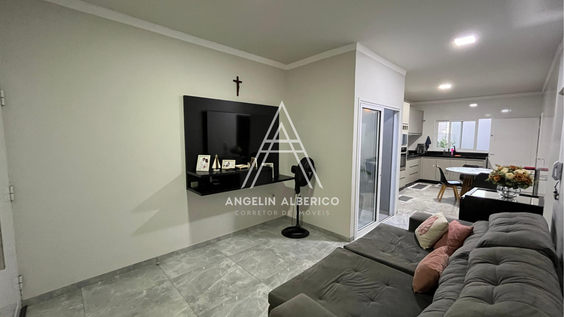 Casa a Venda no Jardim Botânico
