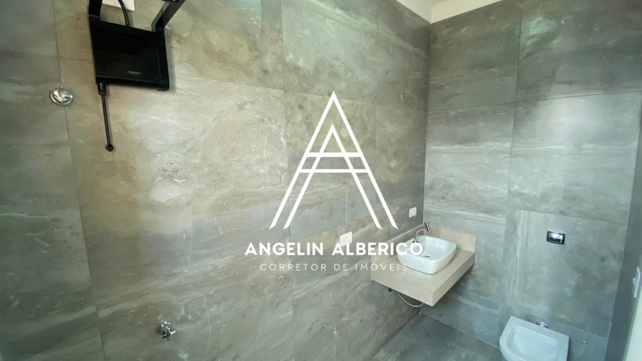 Casa a Venda no JD Atlântico