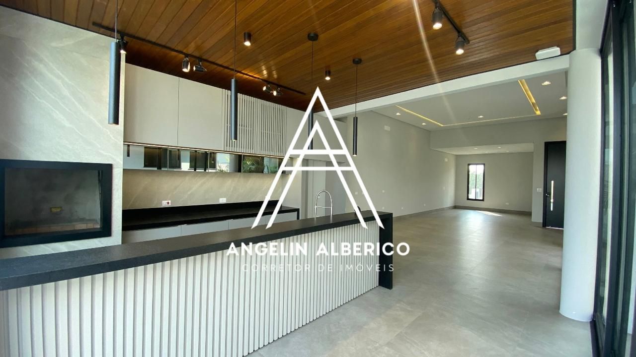 Casa de Alto Padrão, Condomínio Cinturão Verde