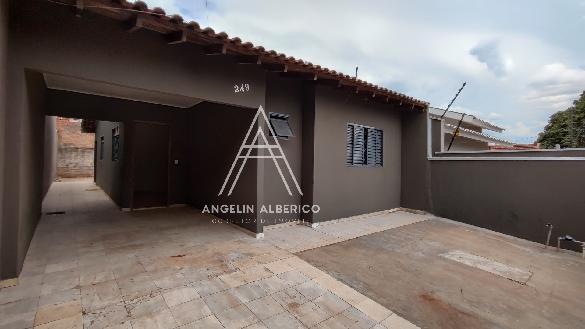 Casa a venda na Zona 06 Cianorte PR