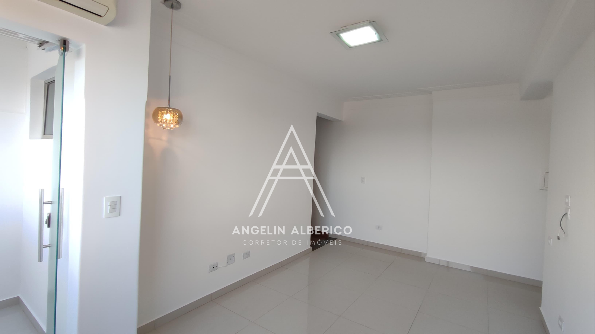 Apartamento a venda no Edifício Montreal Cianorte PR