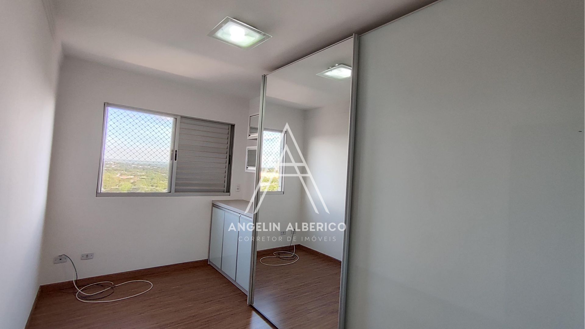 Apartamento a venda no Edifício Montreal Cianorte PR