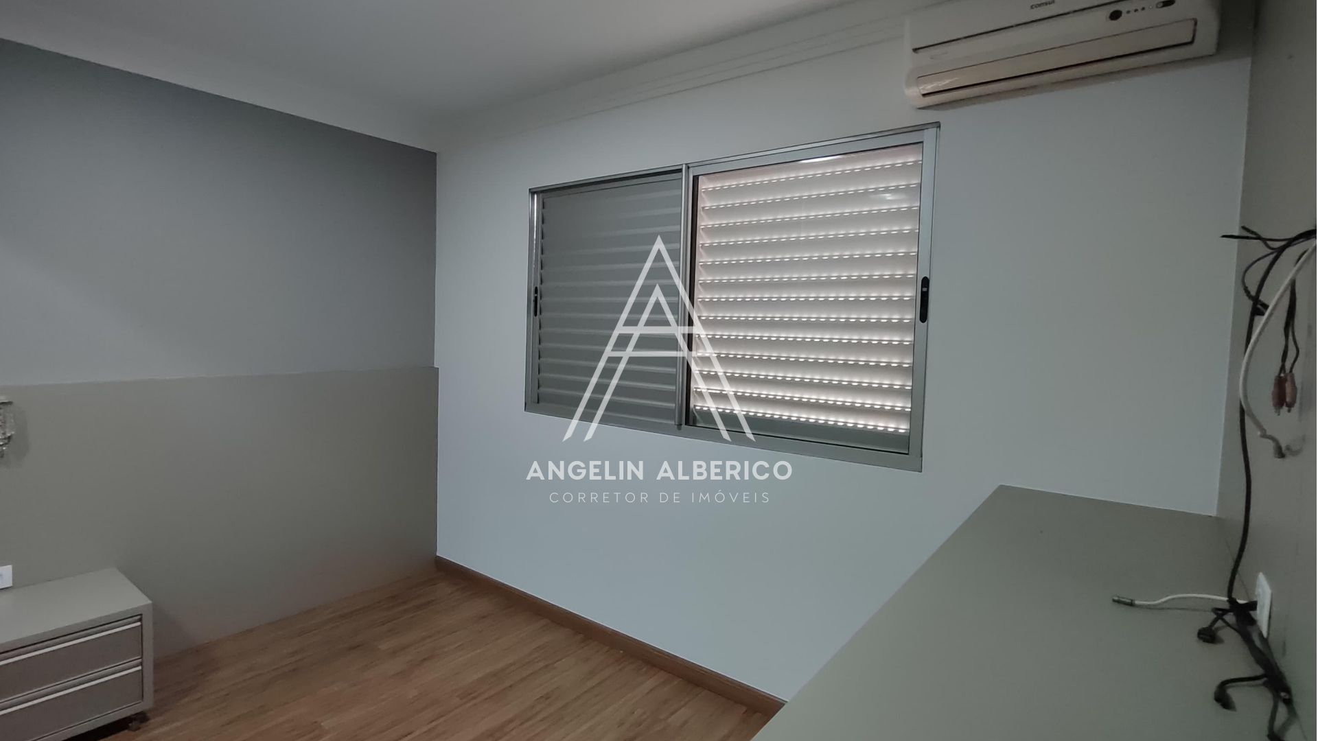 Apartamento a venda no Edifício Montreal Cianorte PR