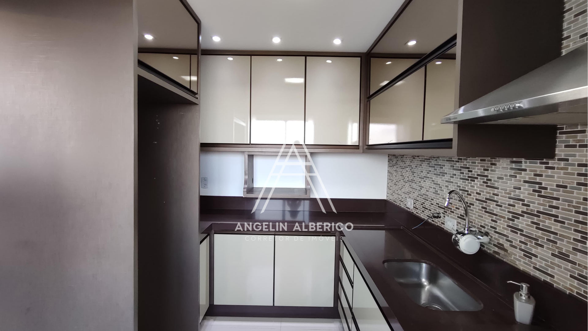 Apartamento a venda no Edifício Montreal Cianorte PR