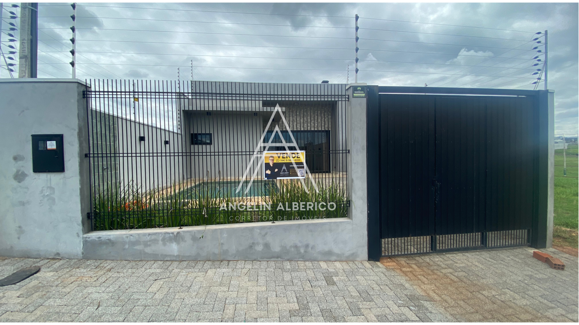 Casa a Venda no Porto Rico- PR