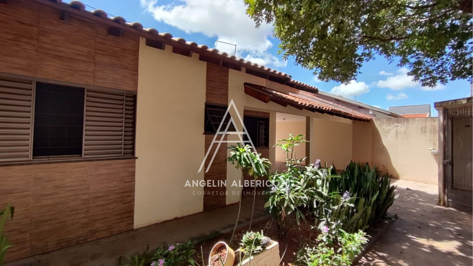 Casa a Venda no Universidade Cianorte – PR