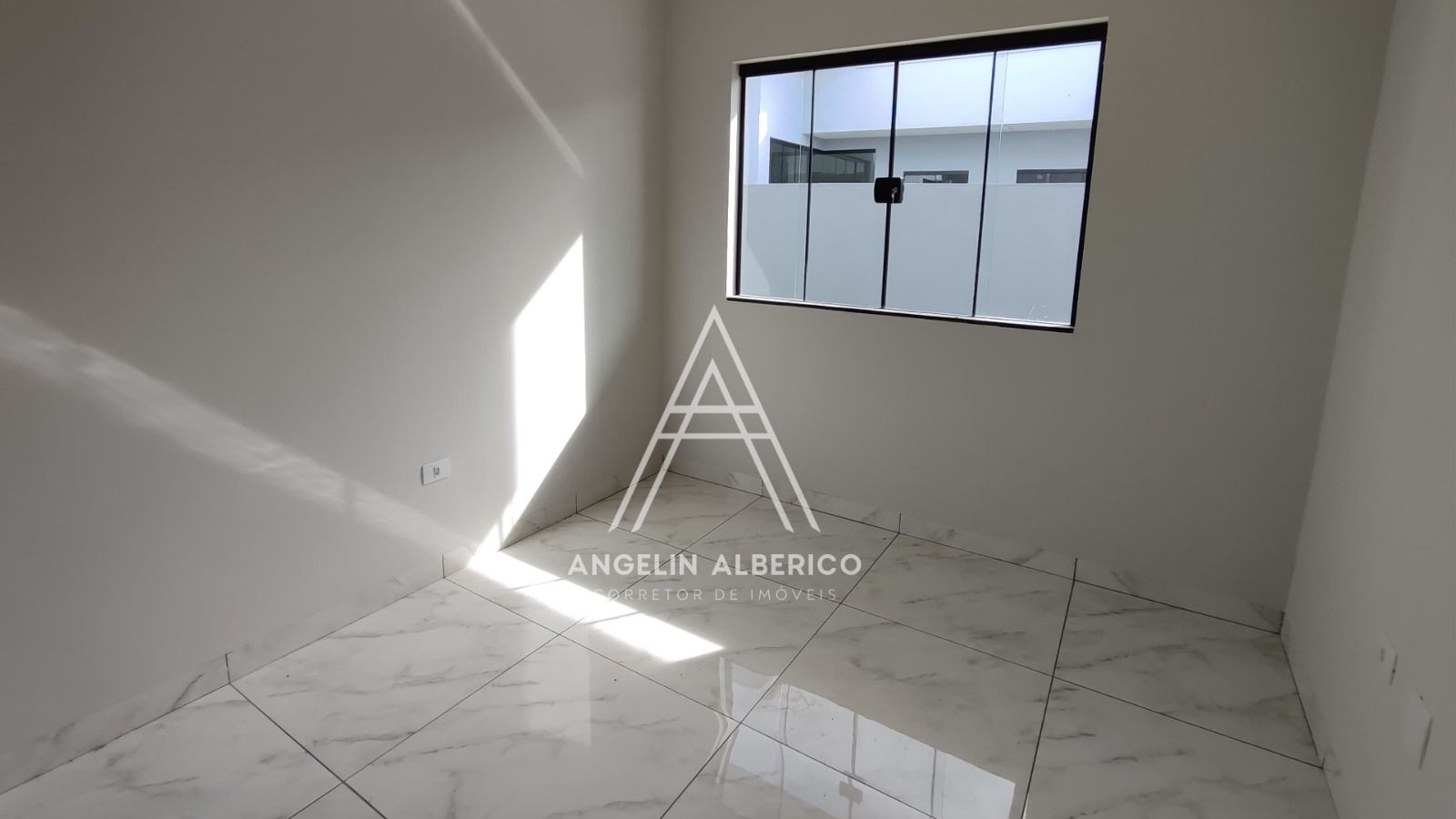 Casa a Venda na Zona 04 em Cianorte – PR