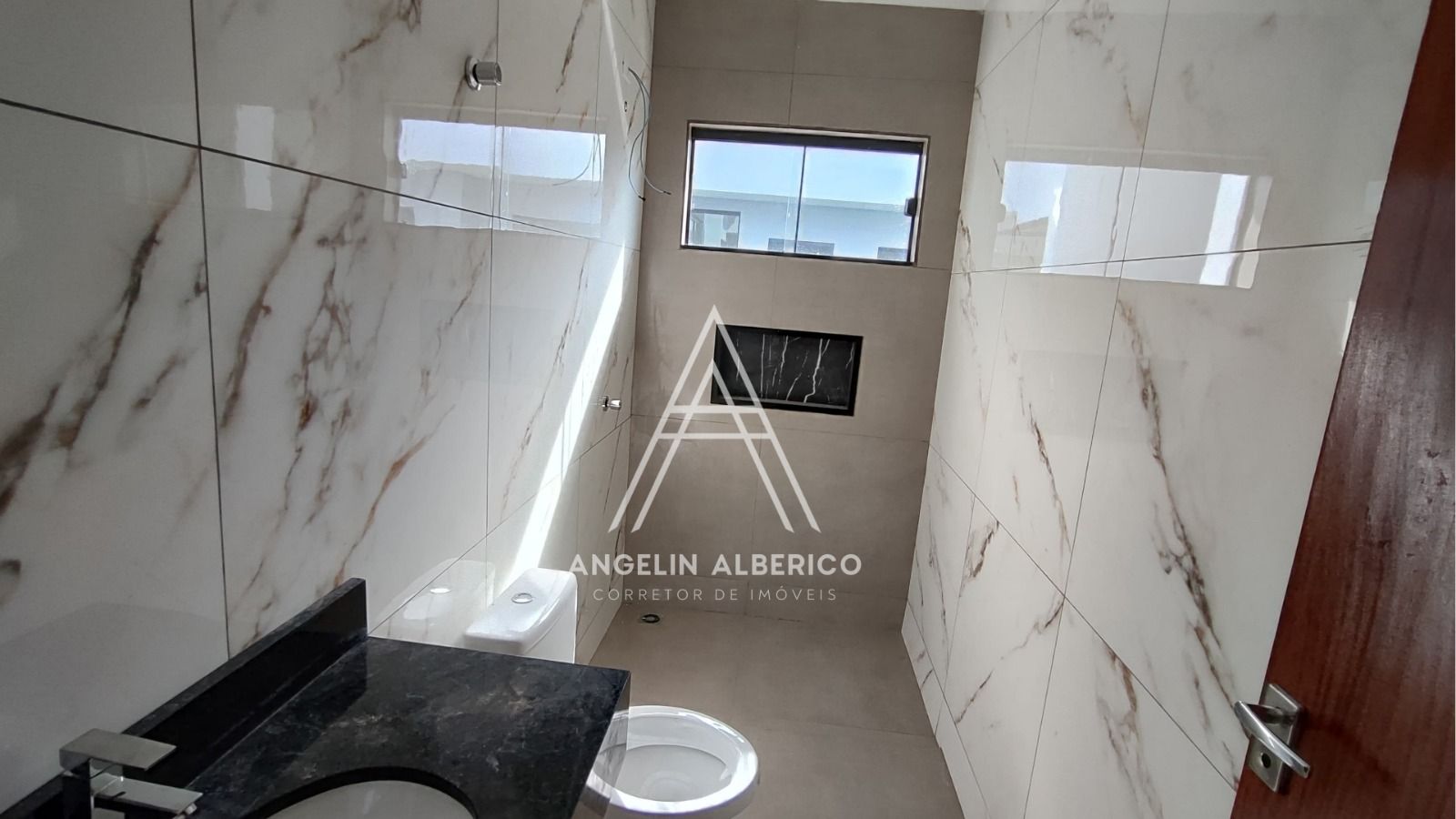 Casa a Venda na Zona 04 em Cianorte – PR