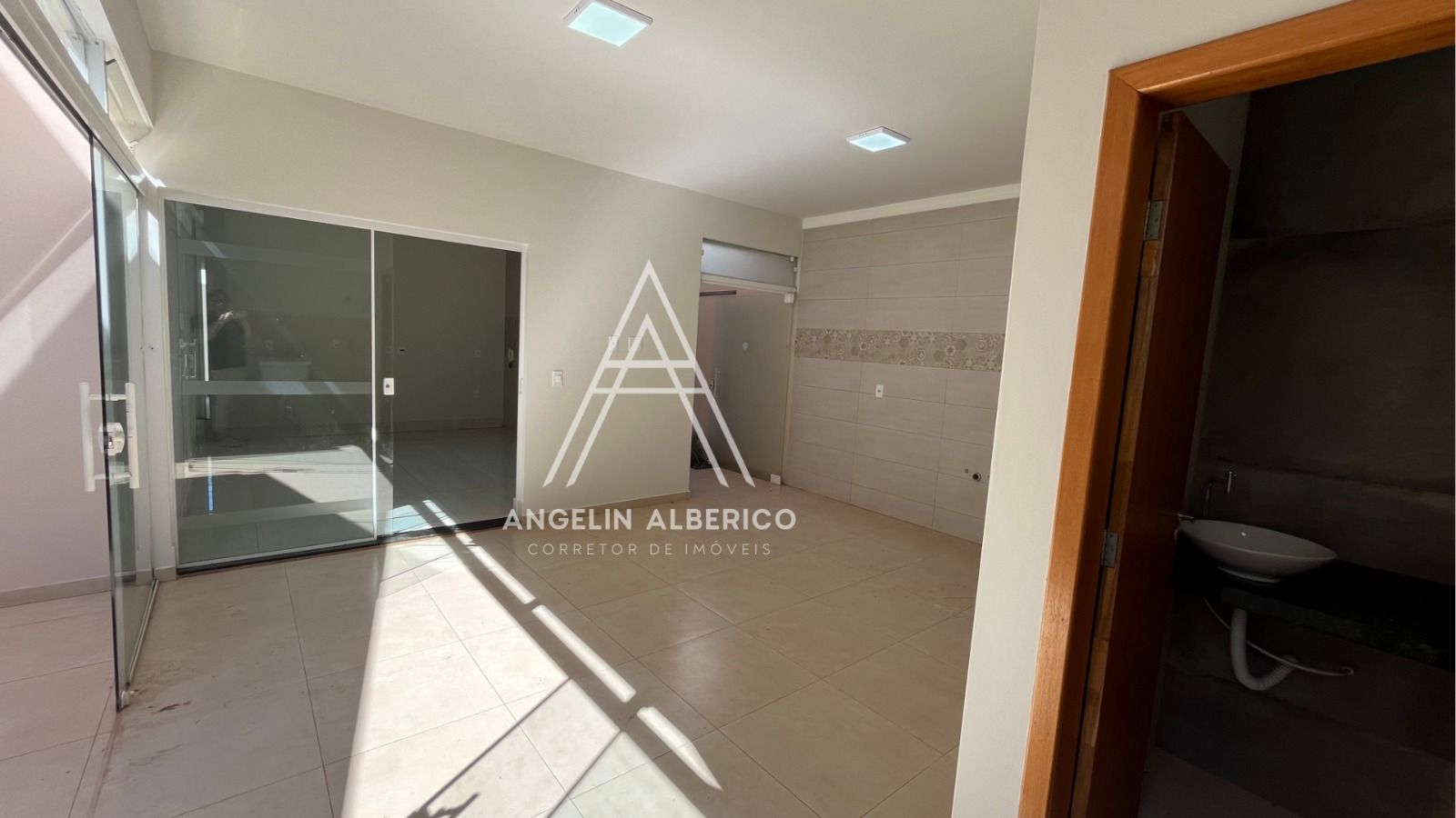 Casa a Venda no Universidade em Cianorte -PR
