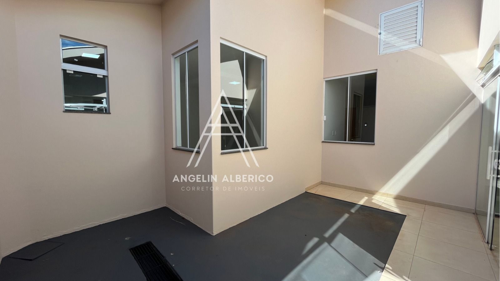 Casa a Venda no Universidade em Cianorte -PR