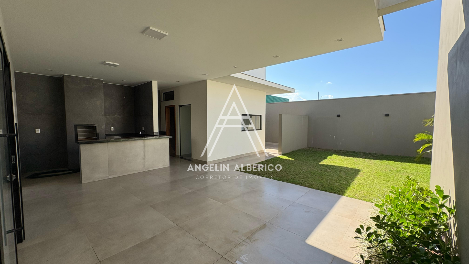 Casa a Venda no Jardim Araucária em Cianorte PR