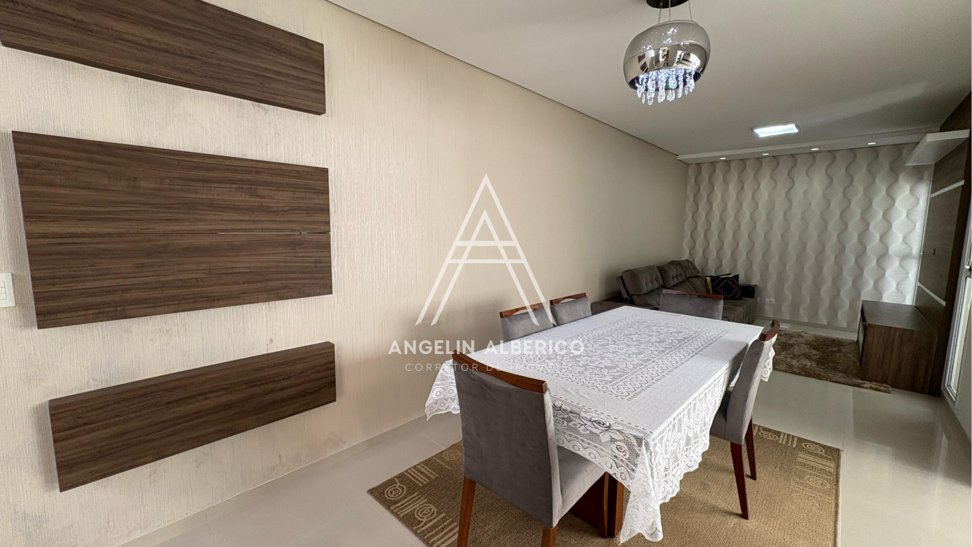 Sobrado a Venda na Zona 01 em Cianorte PR