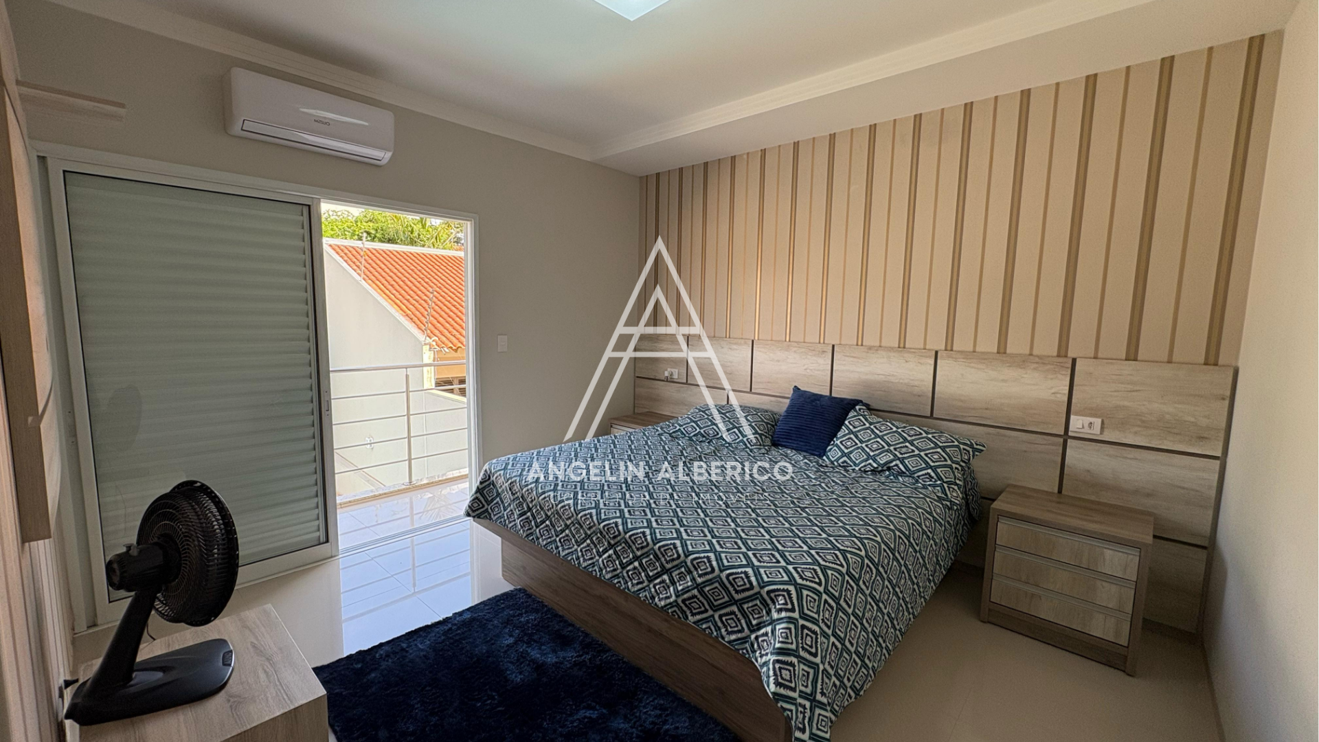 Sobrado a Venda na Zona 01 em Cianorte PR