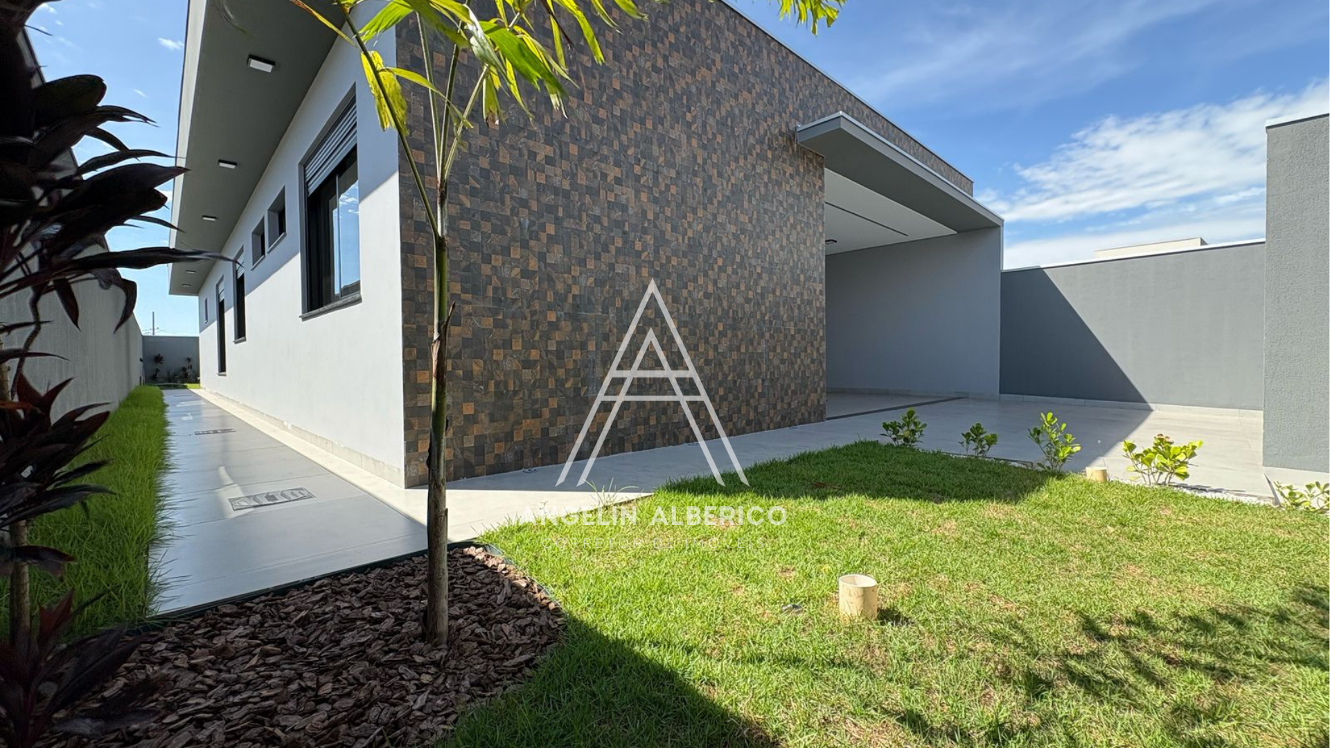 Casa a Venda no Jardim Atlântico em Cianorte PR