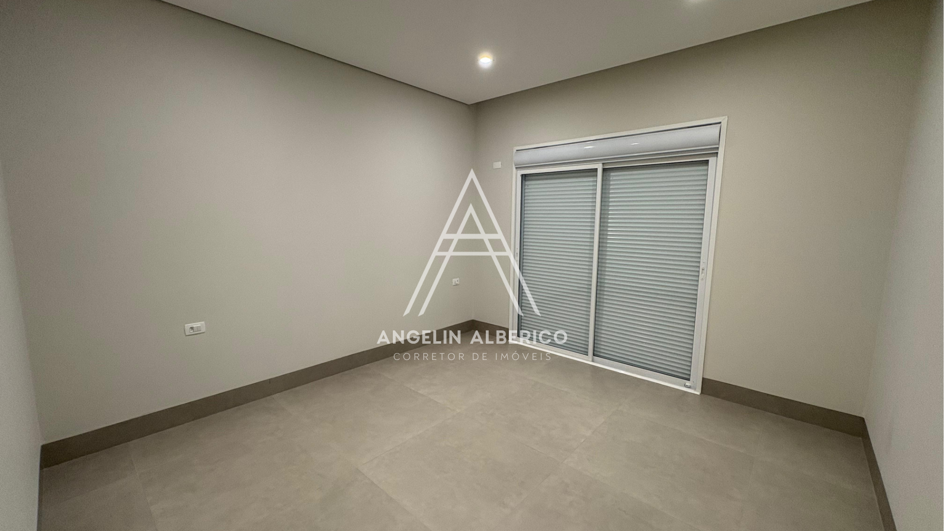 Sobrado a Venda em Cianorte PR Zona 02