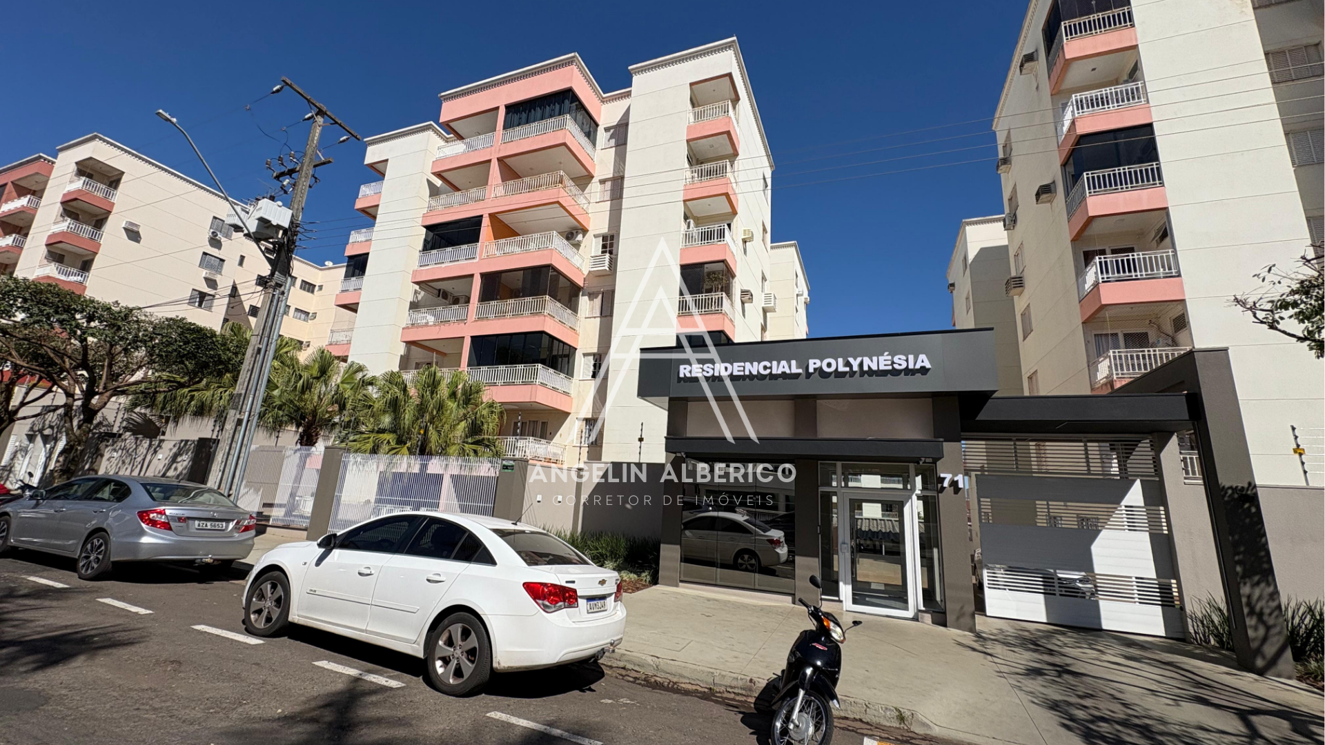 Apartamento a Venda na Zona 02 em Cianorte PR