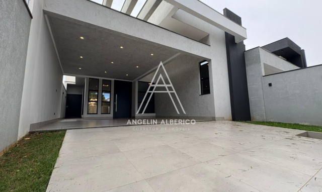 Casa a Venda na Zona 02 em Cianorte PR