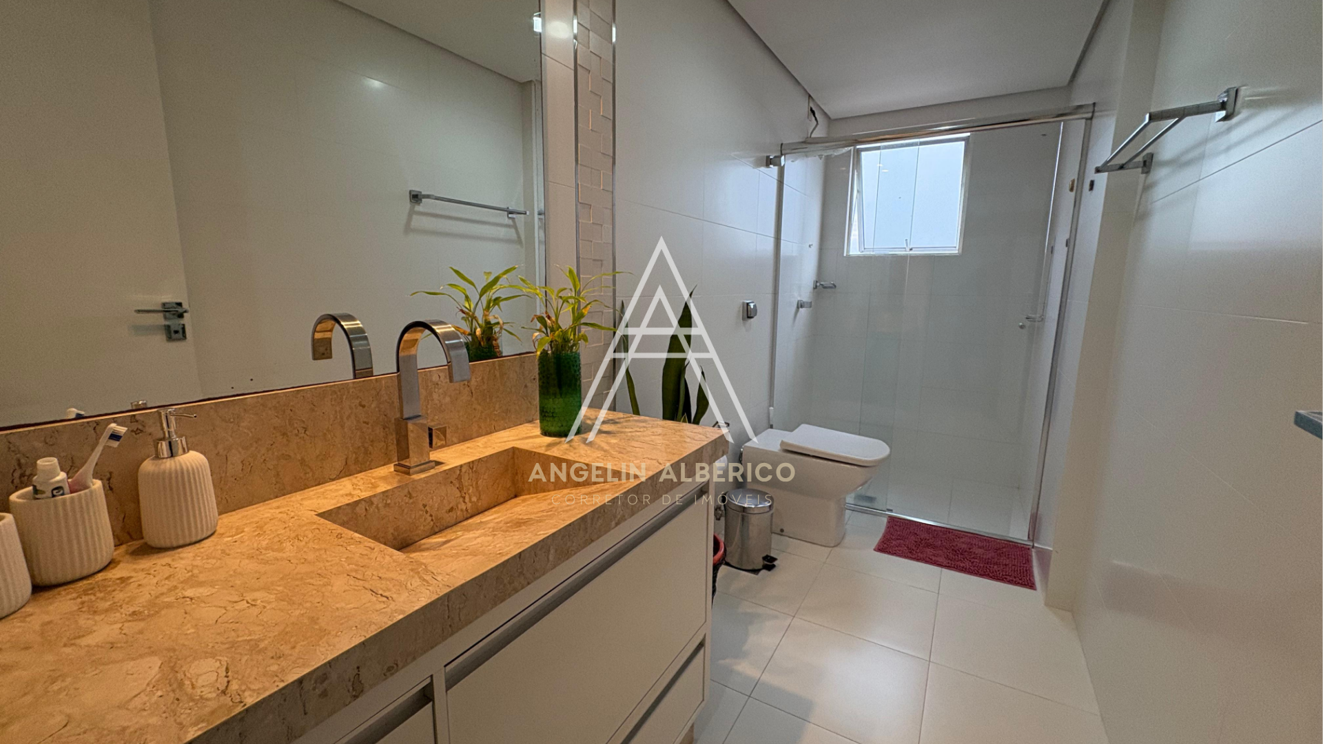 Apartamento Mobiliado a Venda no Centro em Cianorte PR