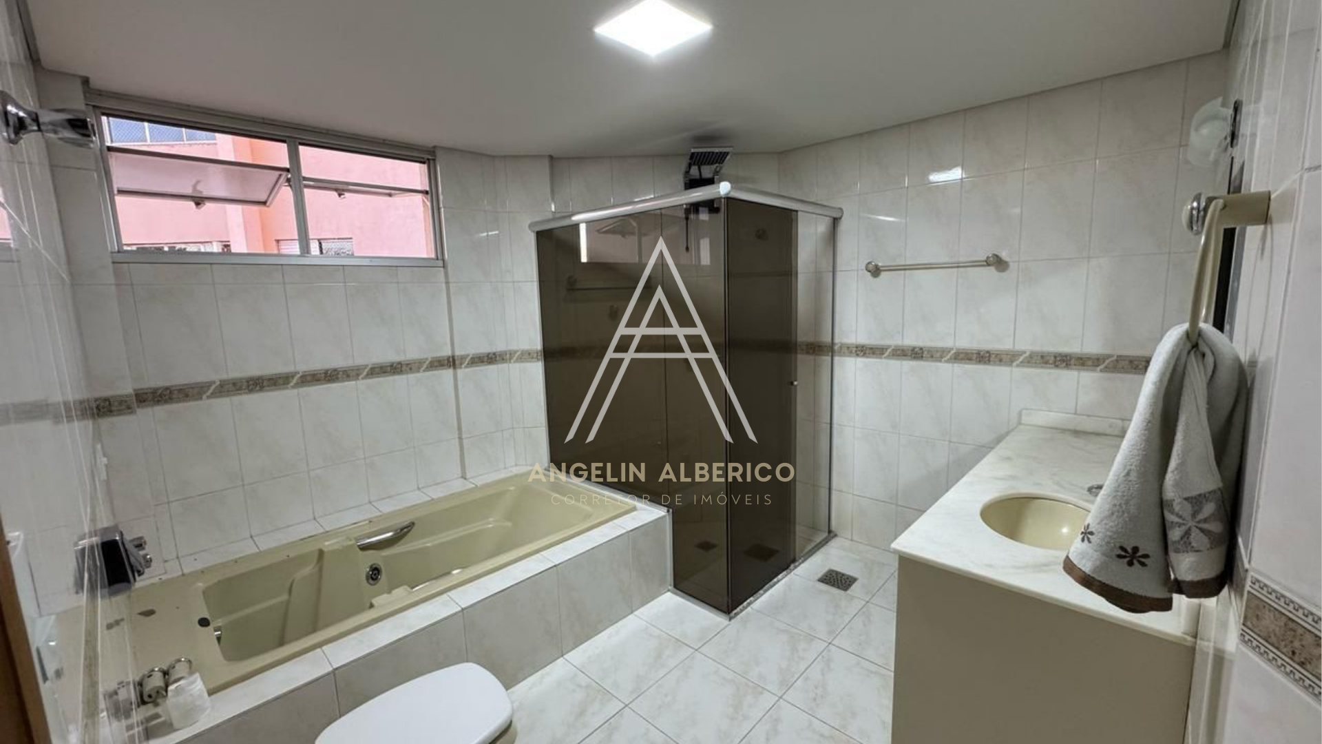 Apartamento a Venda no Centro de Cianorte PR