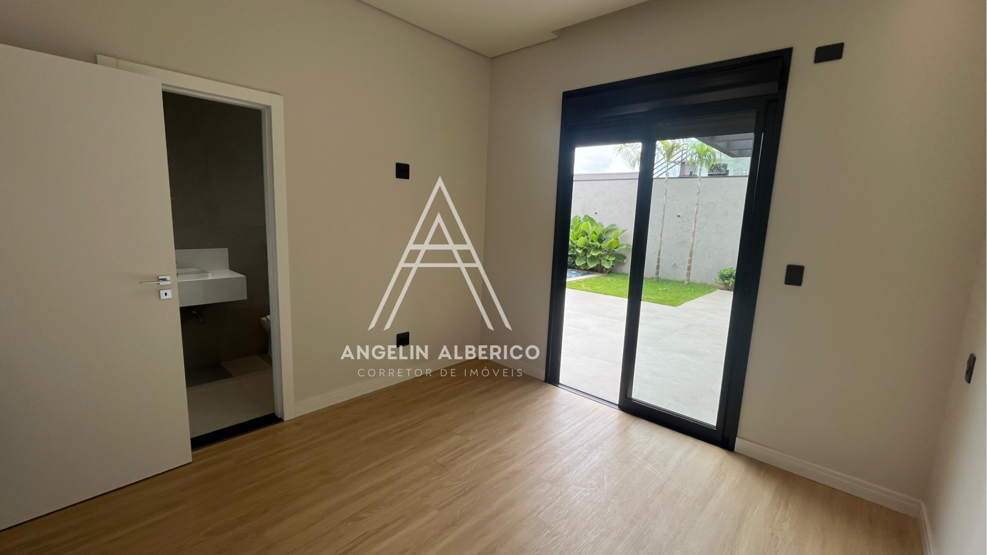 Casa a Venda no Condomínio Ipanema em Cianorte PR