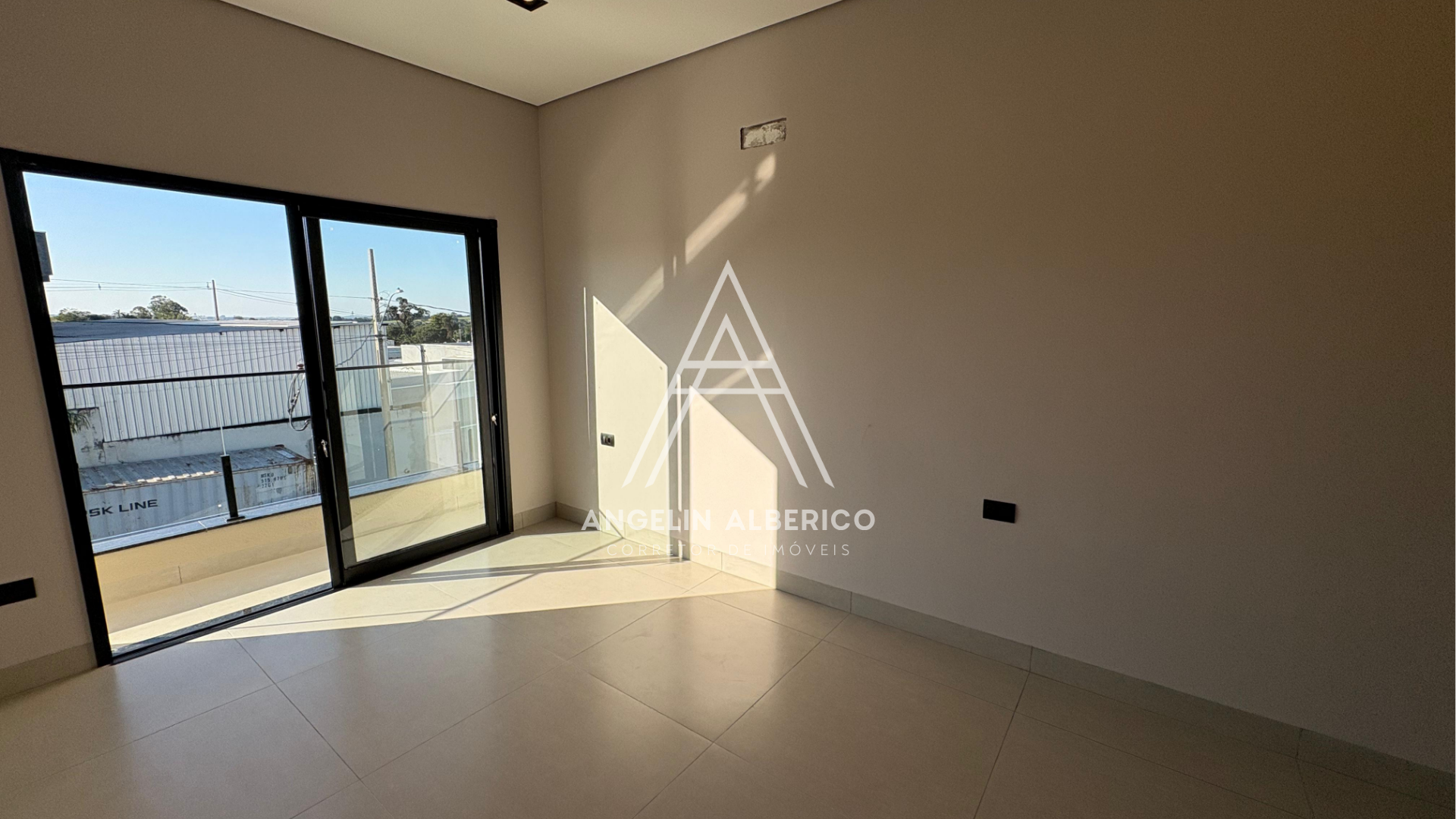 Sobrado a Venda em Cianorte PR, Jardim Atlântico