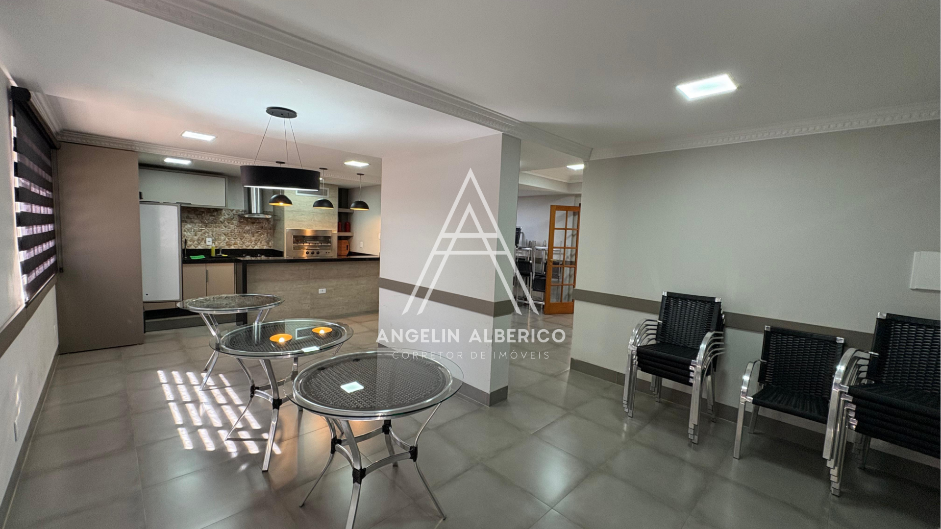 Apartamento a Venda na Zona 02 em Cianorte PR