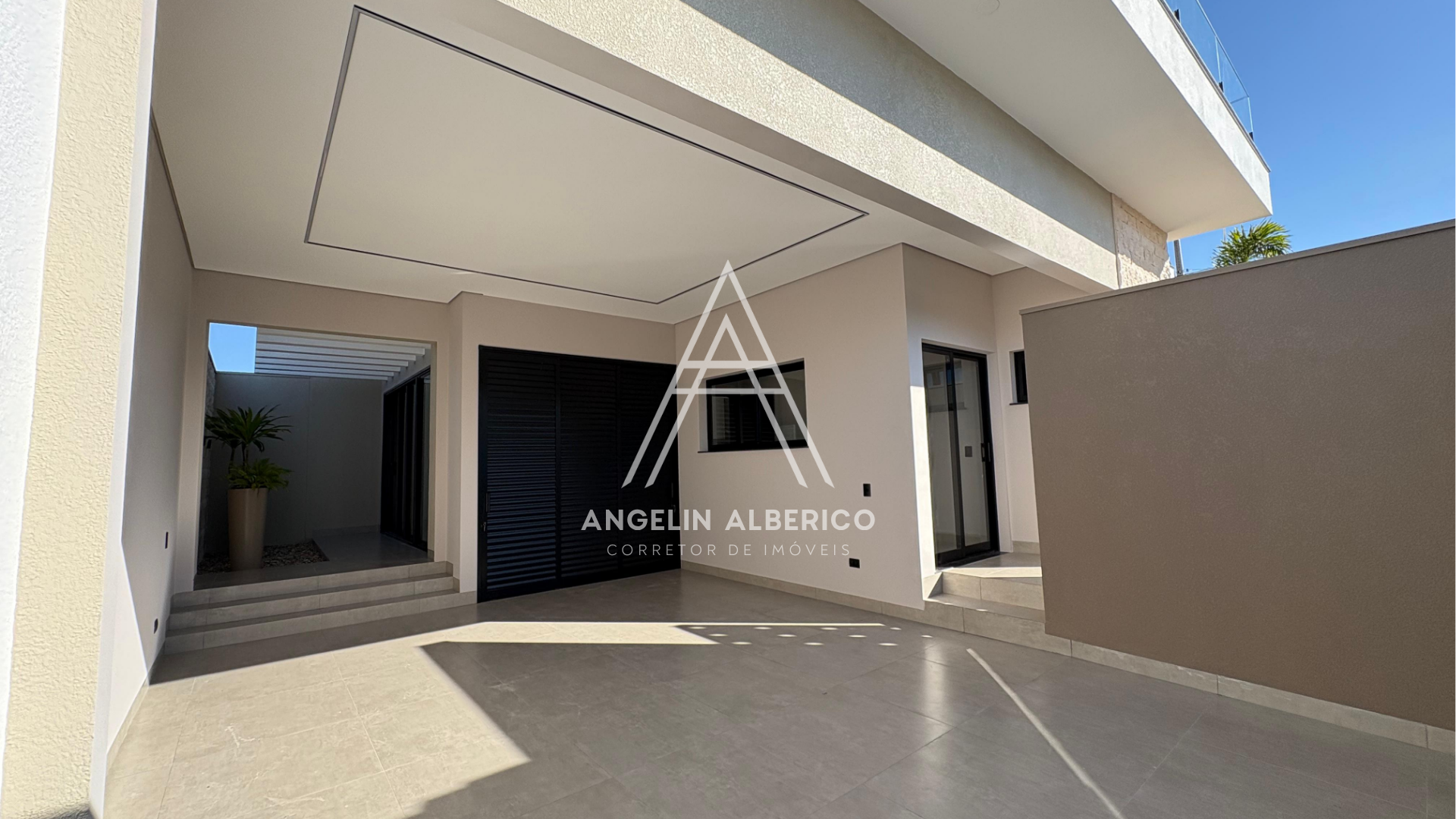 Sobrado a Venda em Cianorte PR, Jardim Atlântico