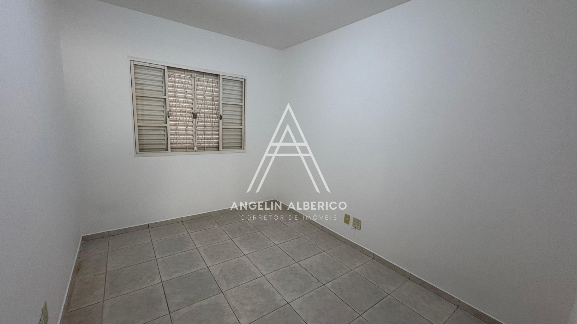 Apartamento a Venda na Zona 02 em Cianorte PR