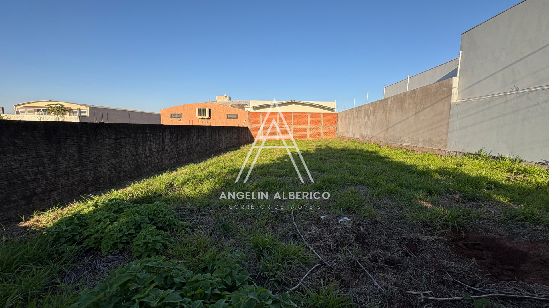 Terreno a Venda no Jardim Nova Itália em Cianorte PR
