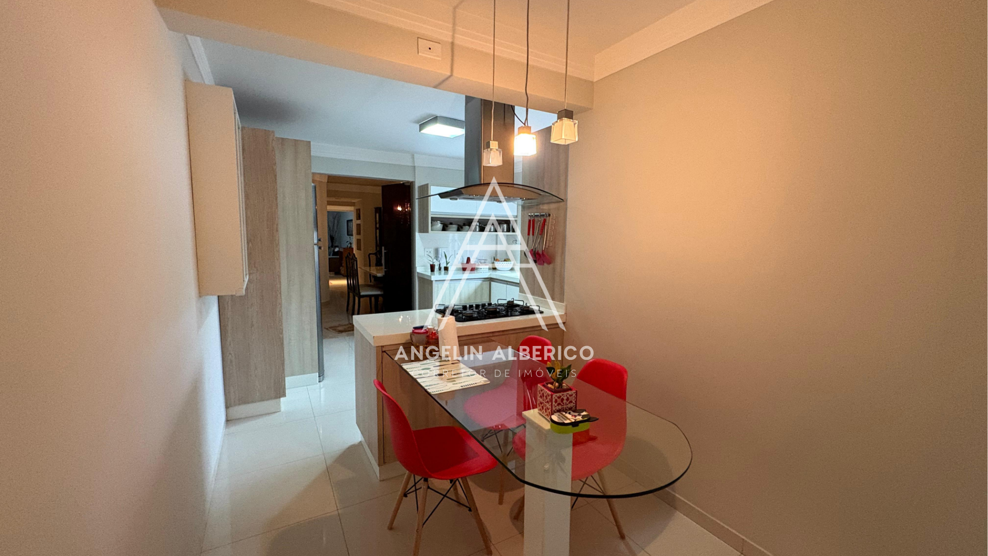 Apartamento Mobiliado a Venda no Centro em Cianorte PR