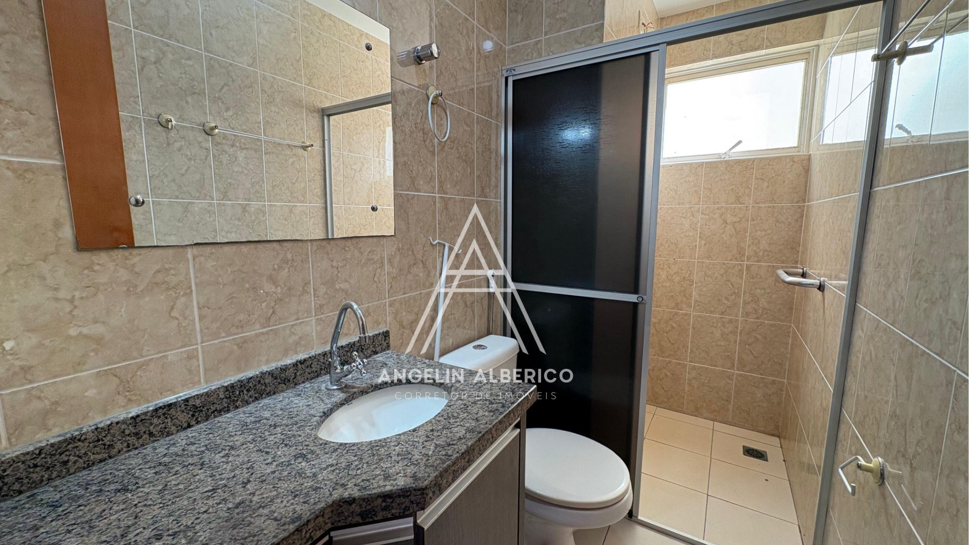 Apartamento a Venda na Zona 02 em Cianorte PR