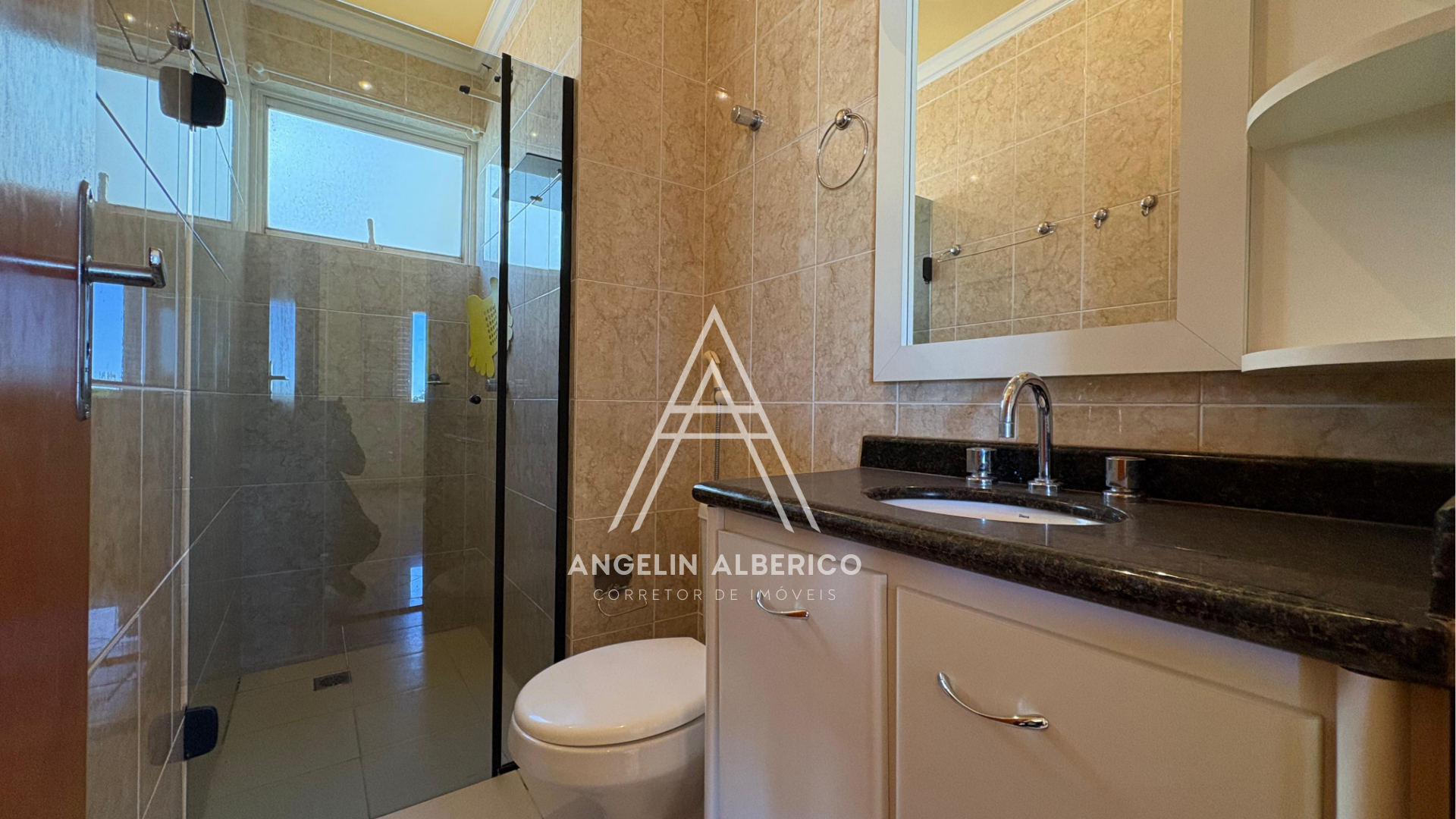 Apartamento a Venda na Zona 02 em Cianorte PR