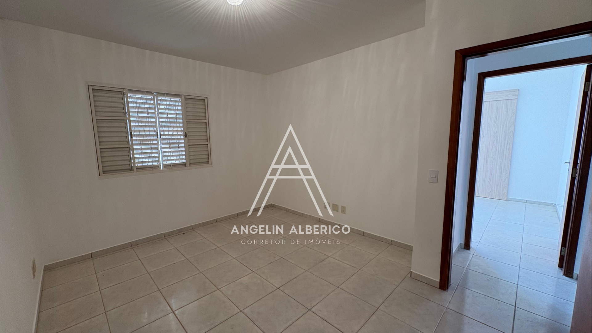 Apartamento a Venda na Zona 02 em Cianorte PR