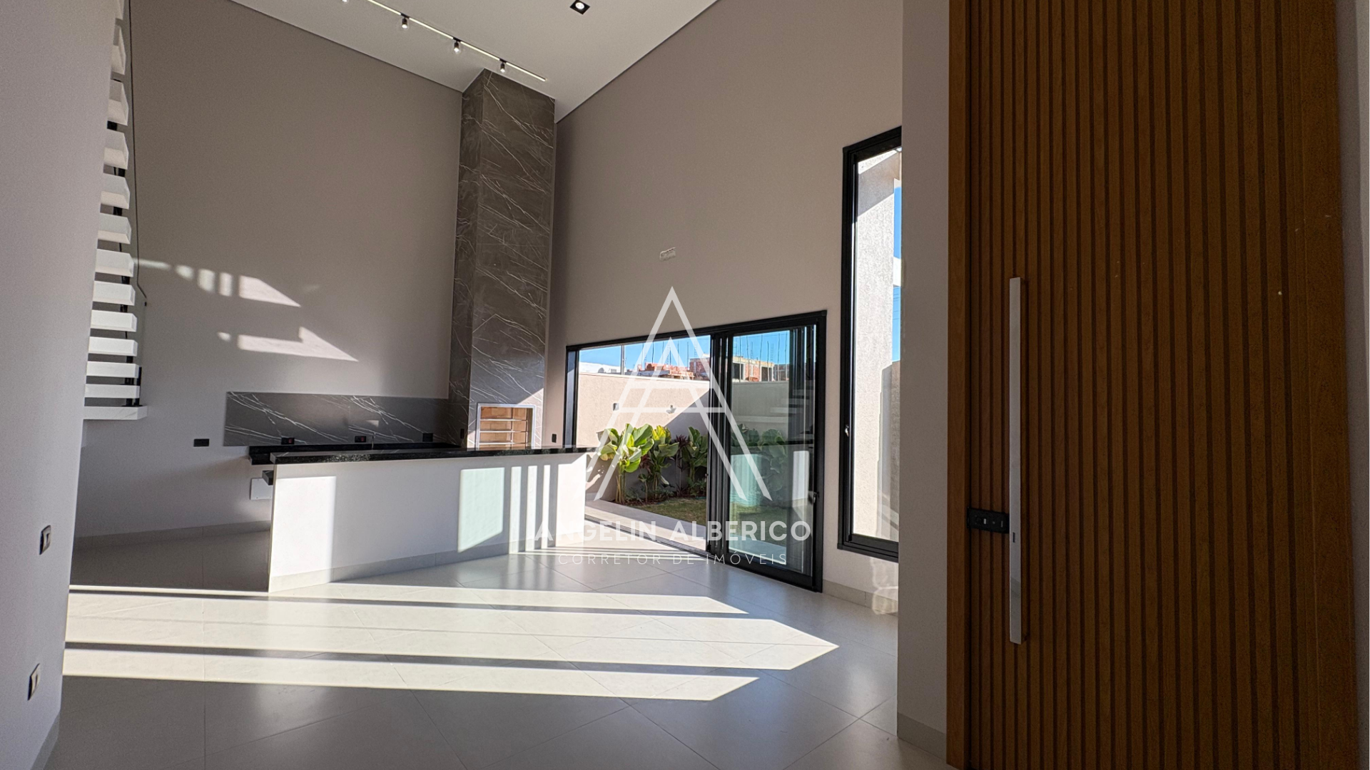 Sobrado a Venda em Cianorte PR, Jardim Atlântico