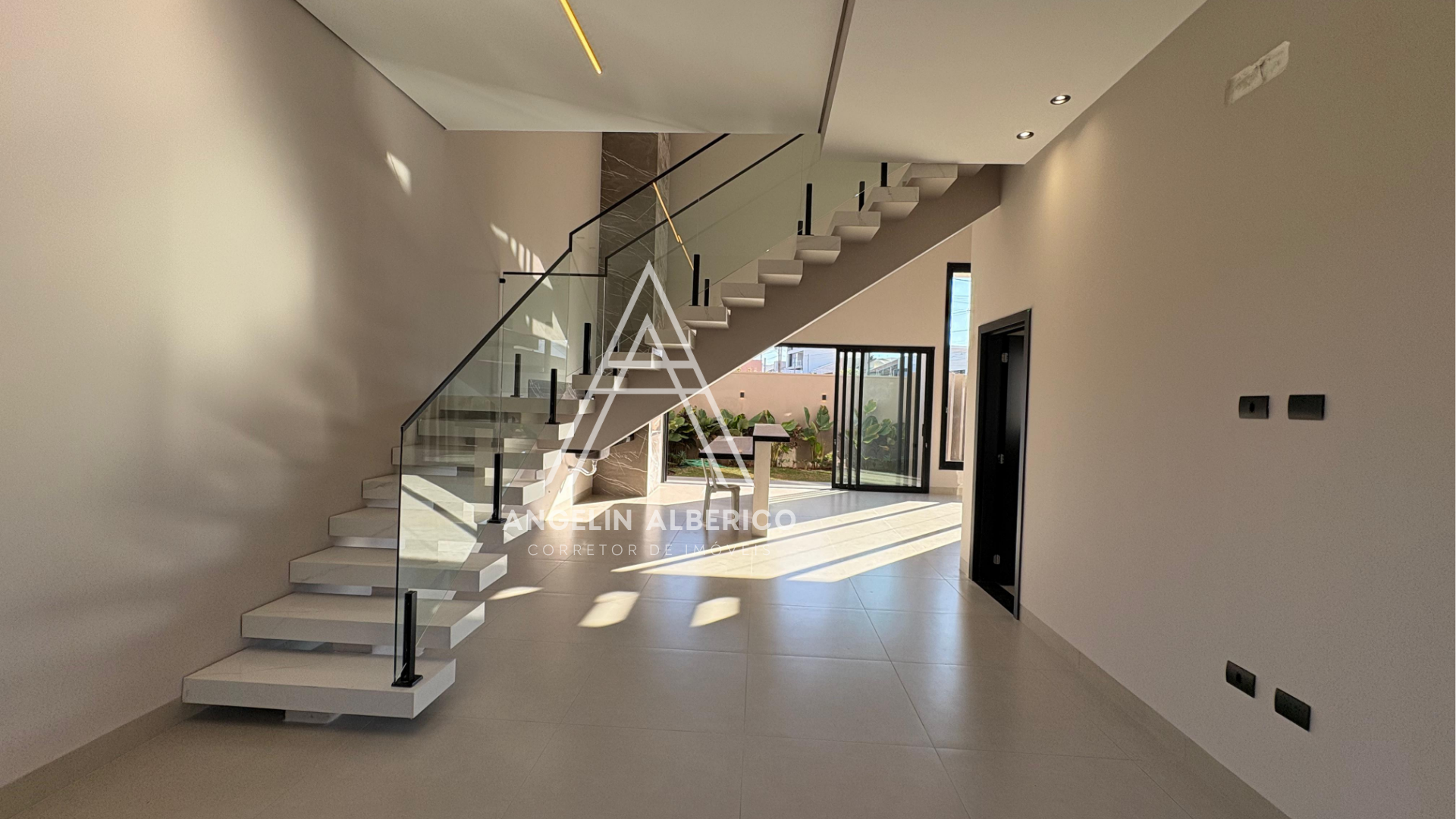 Sobrado a Venda em Cianorte PR, Jardim Atlântico