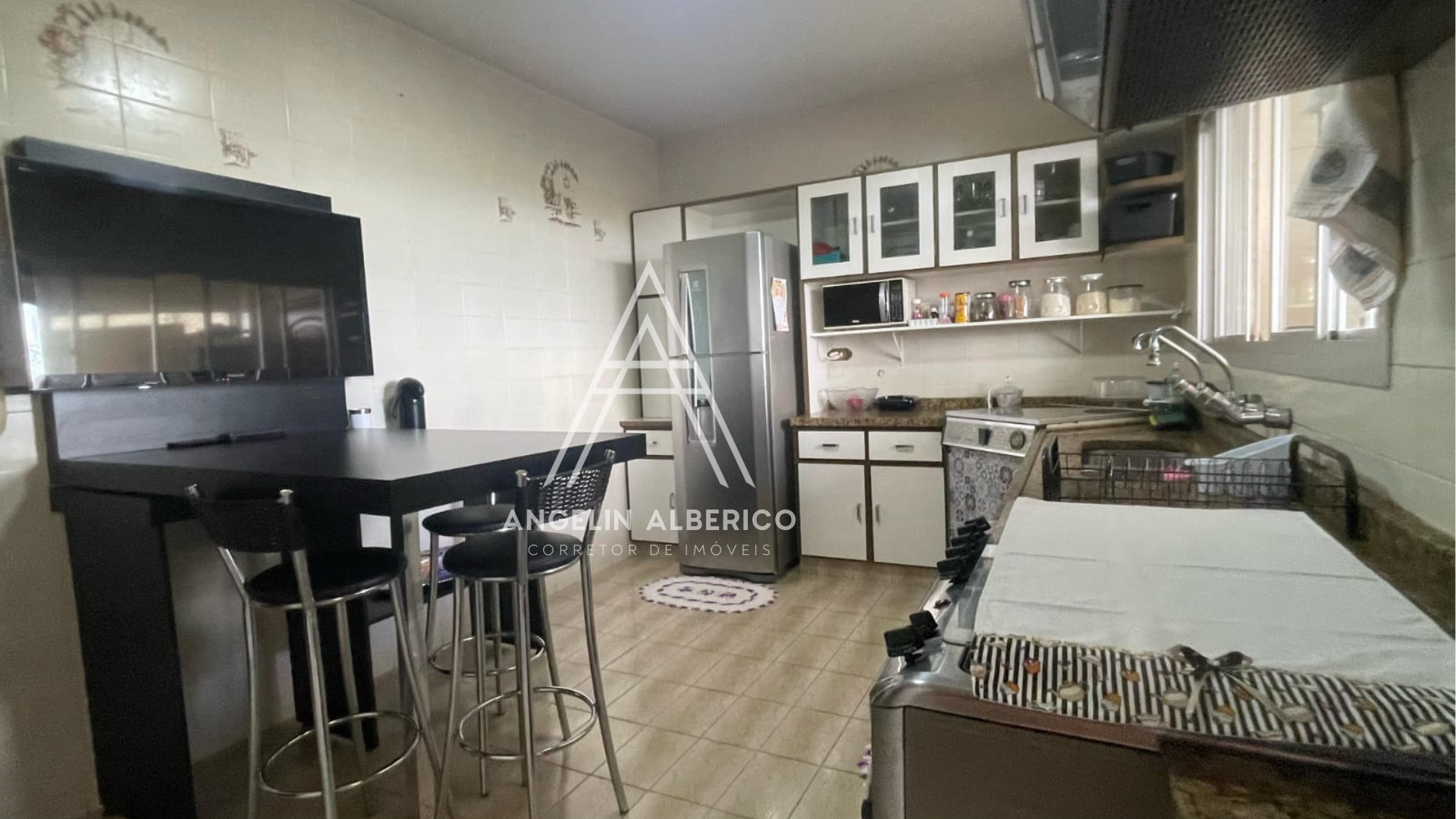 Apartamento a Venda Semi Mobiliado No Centro de Cianorte PR