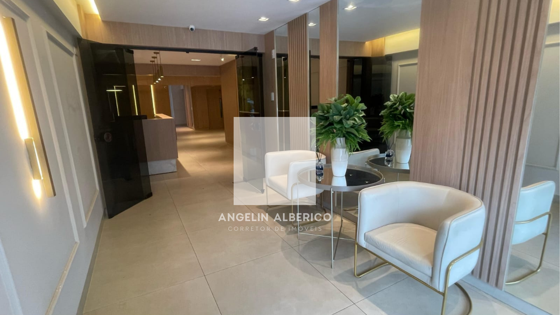 Apartamento a Venda Semi Mobiliado No Centro de Cianorte PR