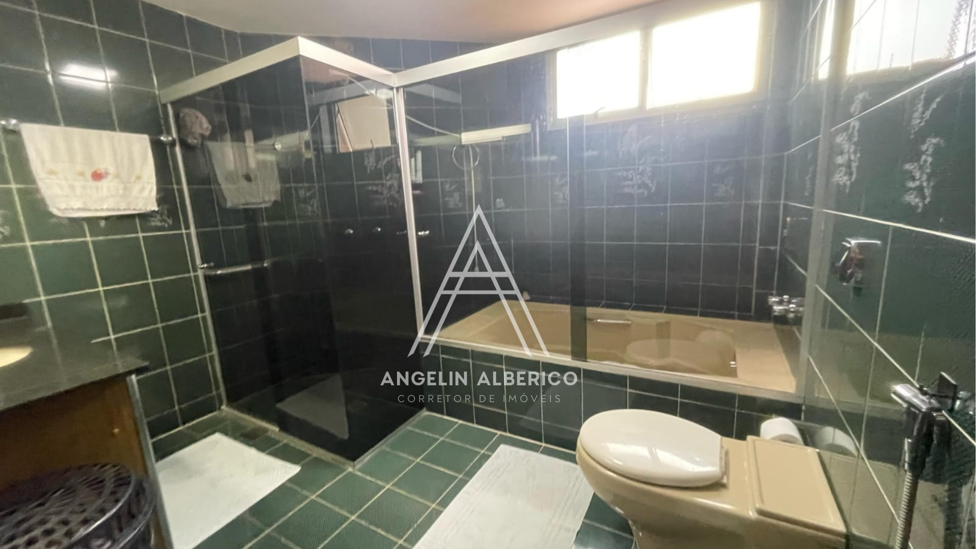 Apartamento a Venda Semi Mobiliado No Centro de Cianorte PR