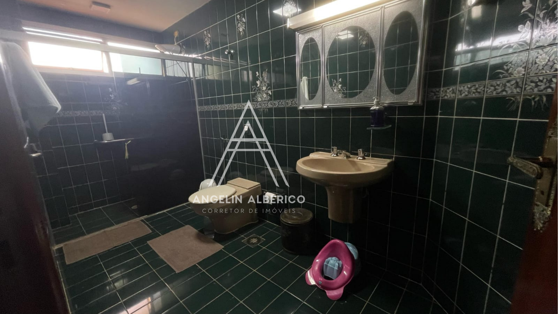 Apartamento a Venda Semi Mobiliado No Centro de Cianorte PR