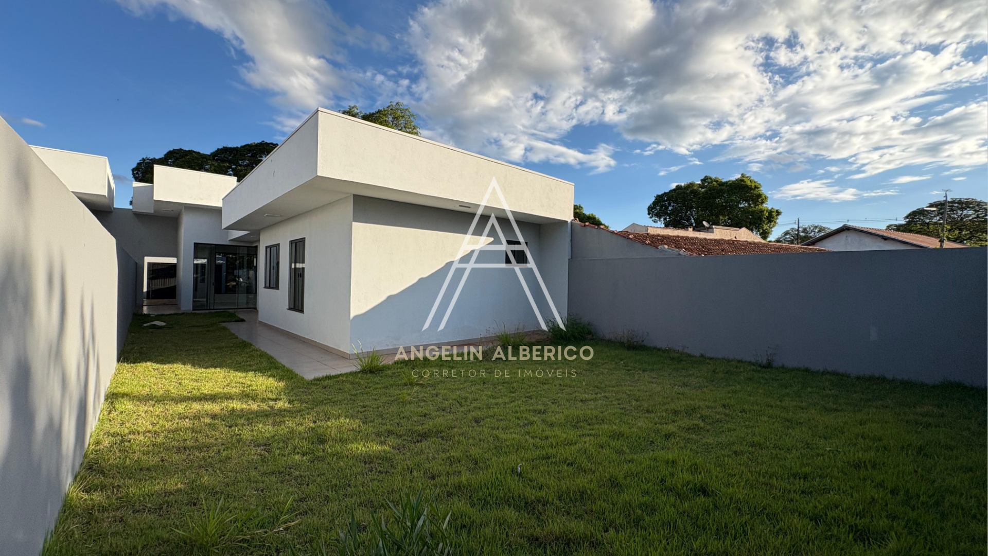 Casa a Venda na Zona 04 em Cianorte PR